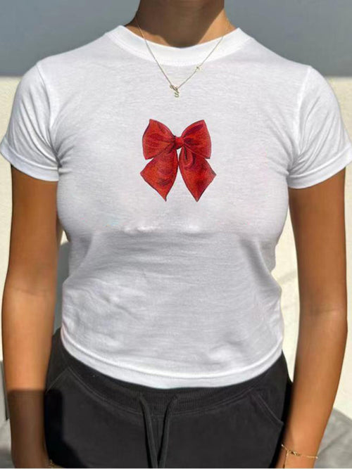 Charming Bow Print Tee: Your Casual Essential