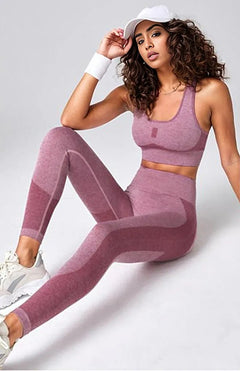 Seamless Mesh Yoga Set: Stylish Comfort